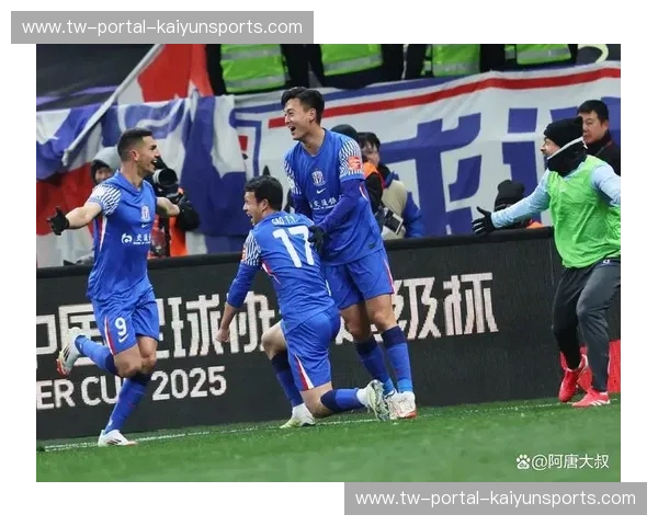 双雄争锋：江苏与上海海港的绿茵恩怨与荣耀传承